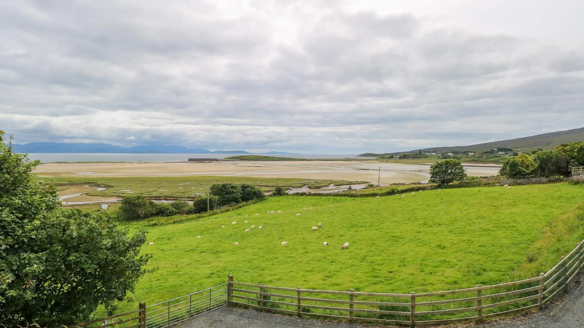 Neds Cottage Westport 0*,  Ireland